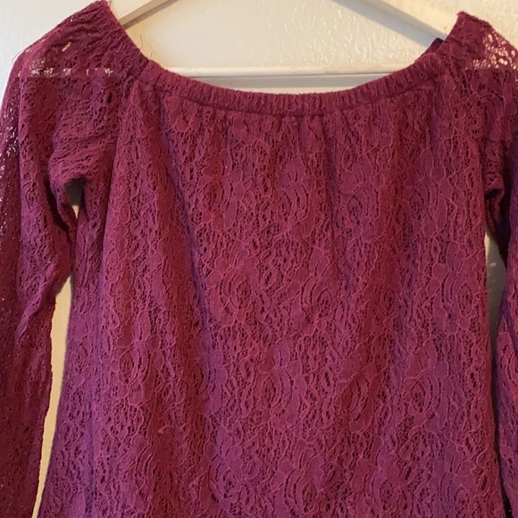 Miami Lace Blouse Red Size Medium - Picture 7 of 10
